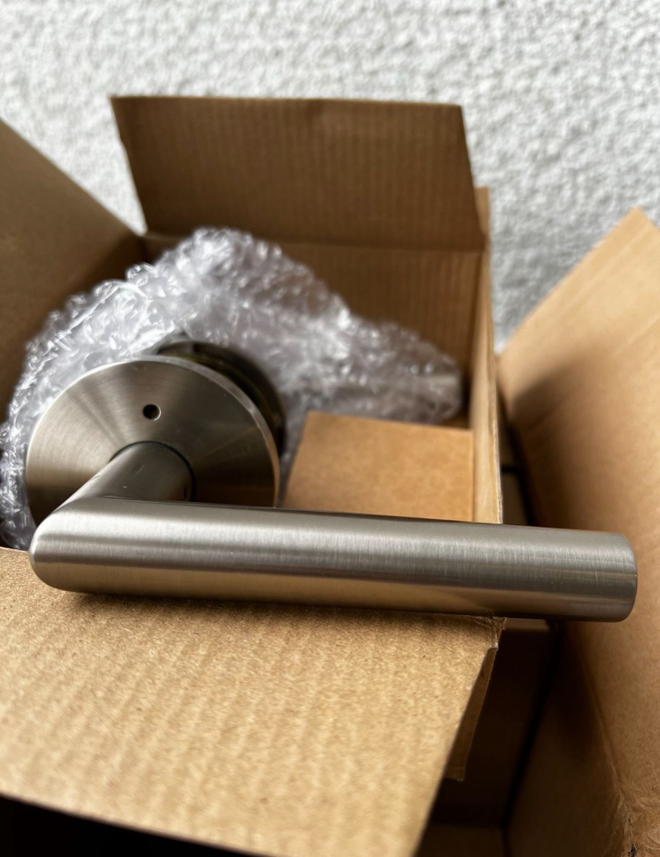 Modern Silver Levers (9) Full Door Handles