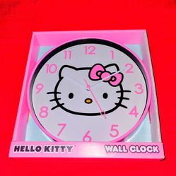 New Disney Minnie mouse wall clock