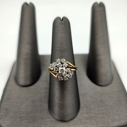 14kt Yellow Gold Diamond Ring