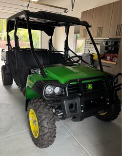 2024 John Deere XUV 825M S4 Gator Utility Vehicle