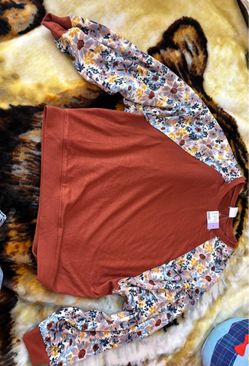 Size medium kid size