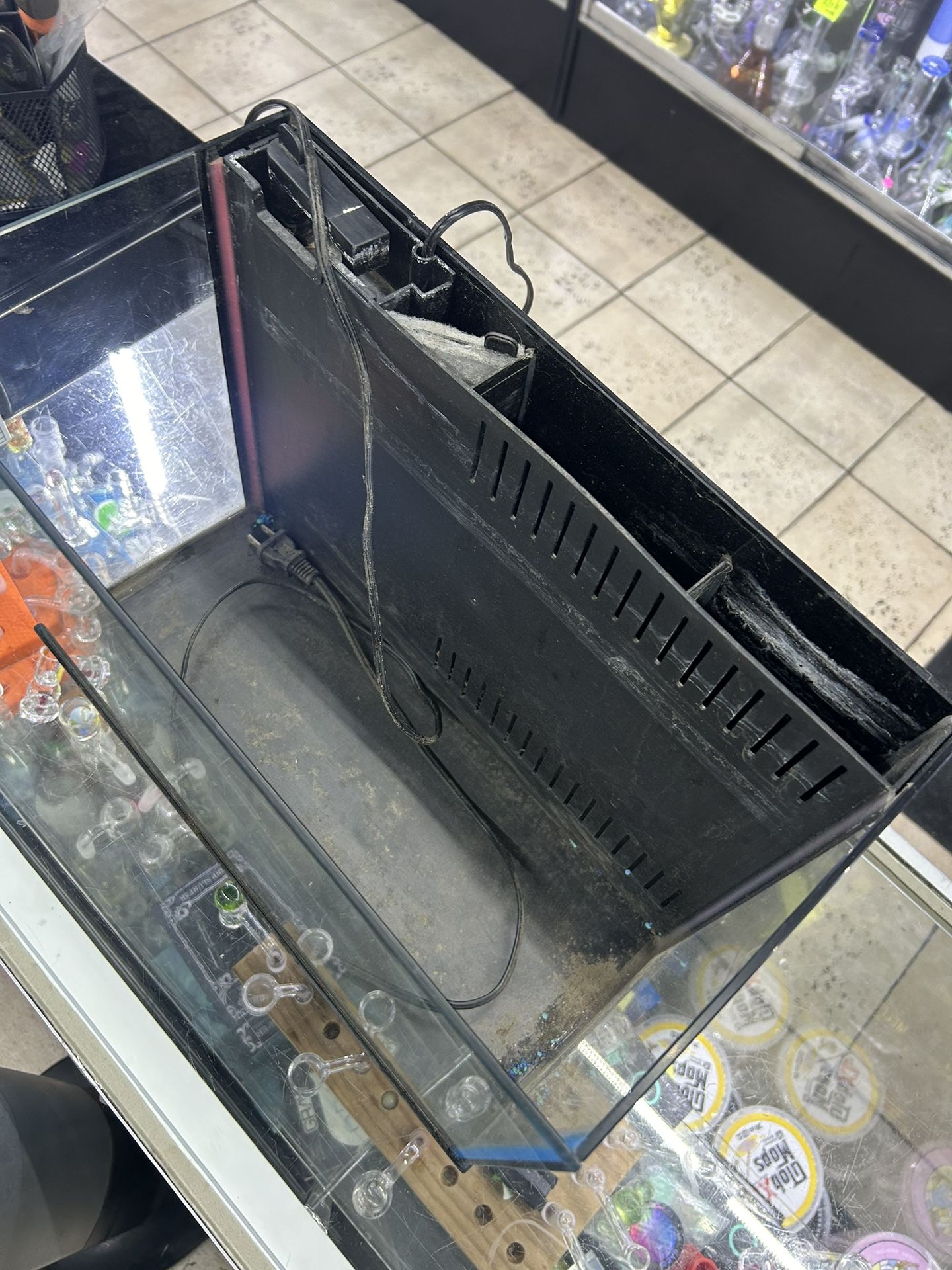 5 gallon fish tank with built-in filter