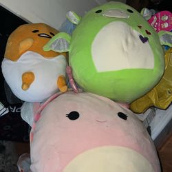 Squishmallow And Stuff Animals