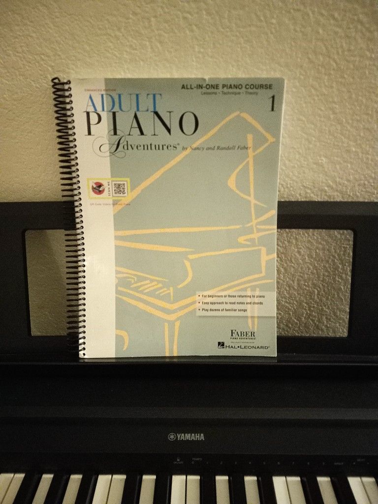 Piano Adventures Course Book 1
