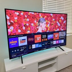 Like New Samsung Curved Smart Tv 4k UHD 65”