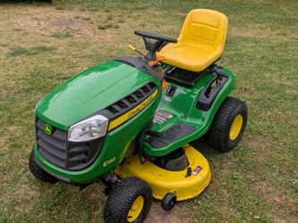 John Deere E120 riding mower