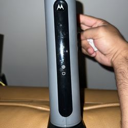 Motorola Comcast MB8611 Cable Modem