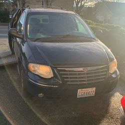 3006-07 Chrysler Town& Country