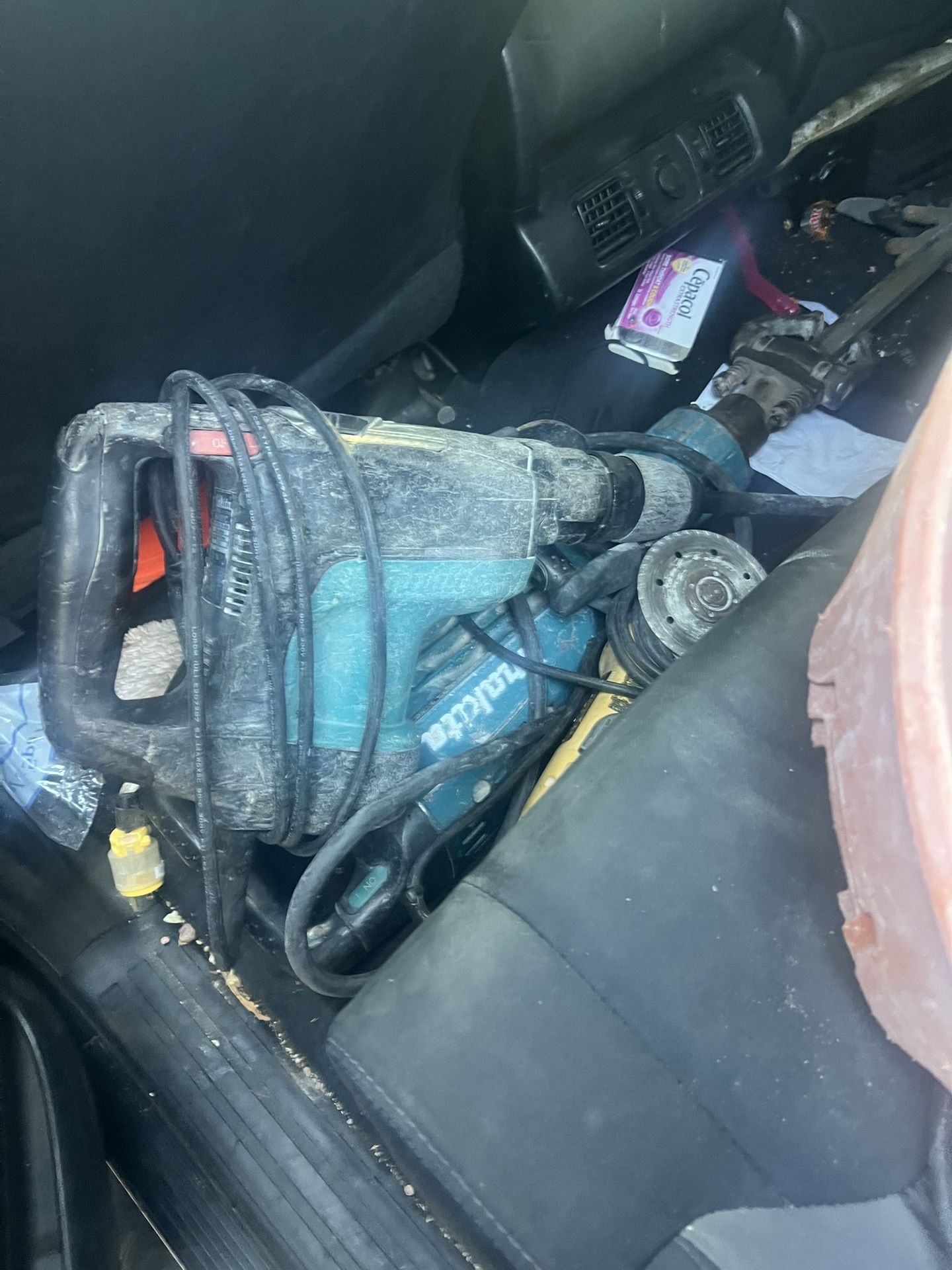 Makita Medium Jackhammer