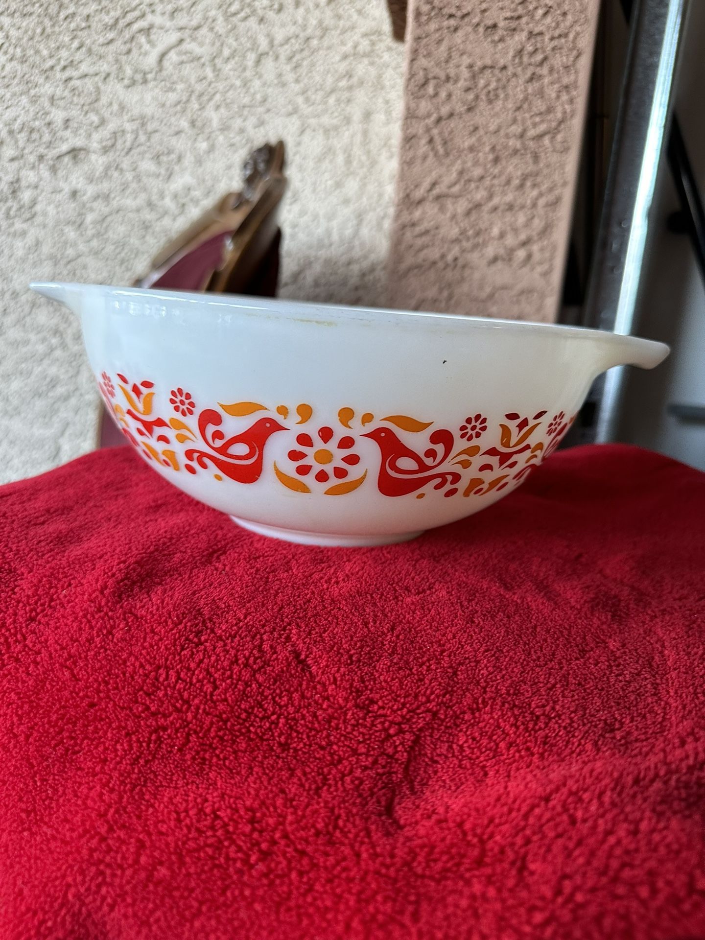 2 1/2qt Friendship Pyrex