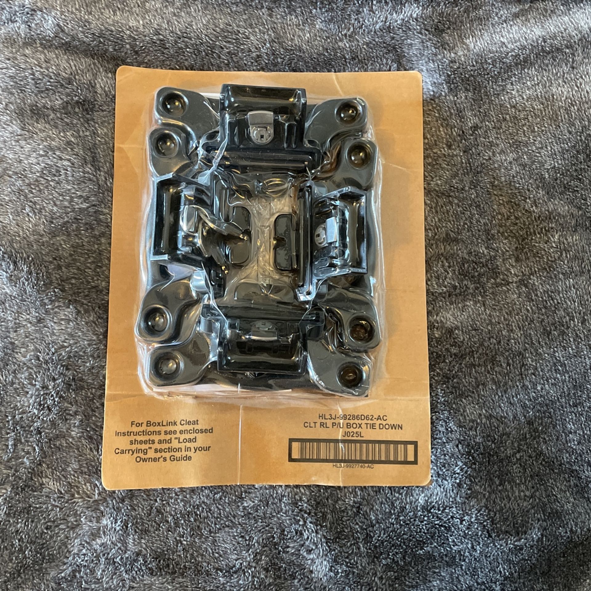 Ford F-150 F-250 Tie Down Attachment Part HL3J-99286D62-AC