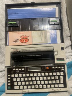 1983 Brother Portable Electronic Printer Typewriter EP-20 WithRibbon & Manual