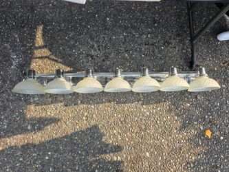 7-Light Bathroom Vanity Light Fixture