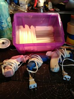 3 glue guns and glue stick lot