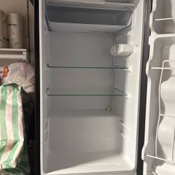 Small Midea Fridge 