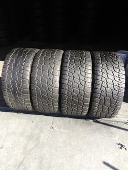 325-60-18 Nitto Terra grappler