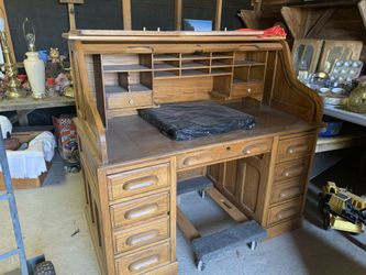 Antique desk in beautiful condition