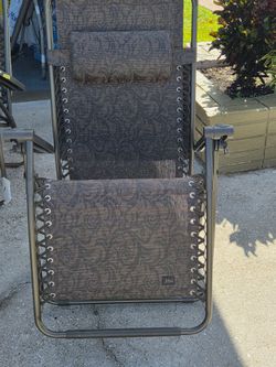 Gravity Free Recliners