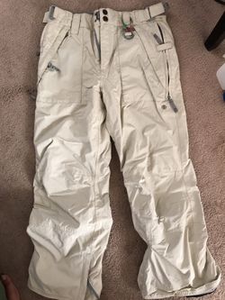 Snowboarding pants