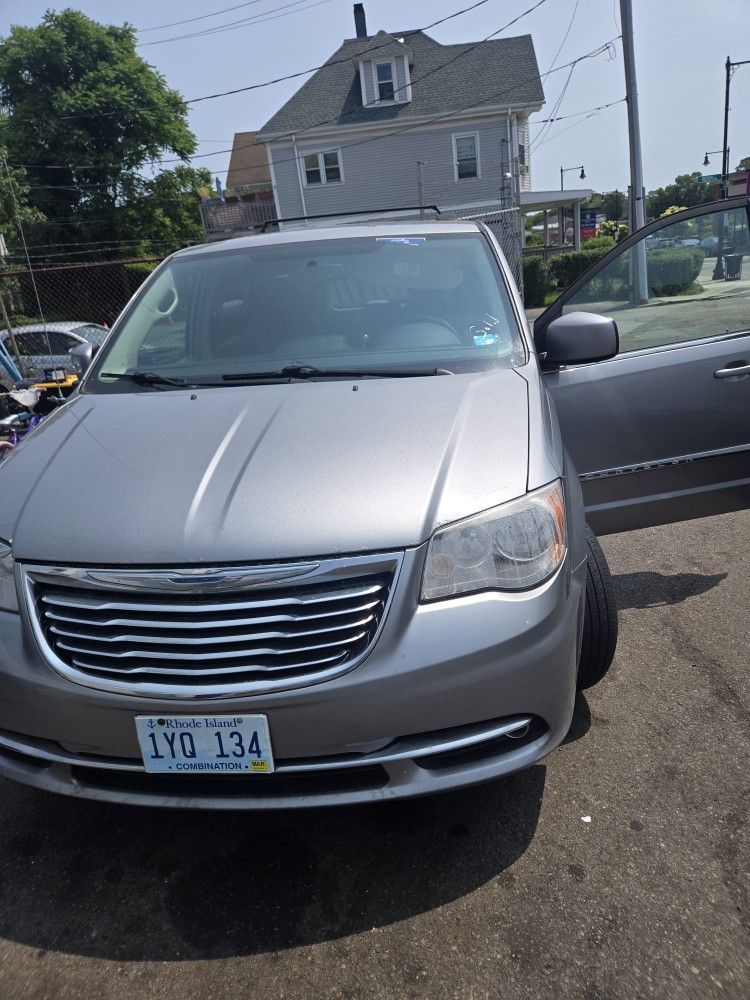 2016 Town And Country