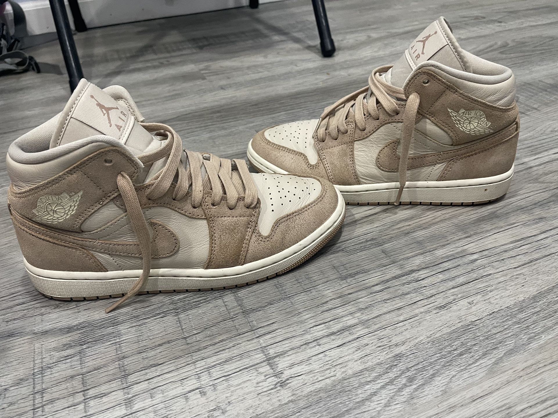 Nike Air Jordan’s Size 8 Women’s