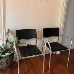 Vintage 1980s Carlo Bertoli Breeze Chairs With Perforated Black Seats by Segis - Set of 2