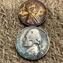 2 Monedas Antiguas 