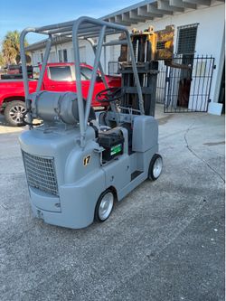 Forklift