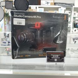 Blackmagic Studio Camera 4k Pro 