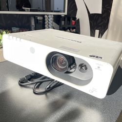 Panasonic 3500 Lumens HDMI Projector 
