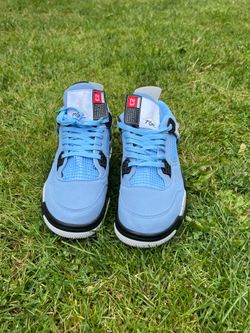 Jordan 4 University Blue Style Sneakers – Light Blue/Black – Size 10