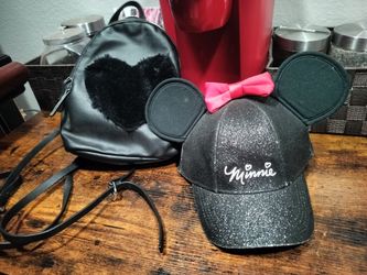 Minnie hat and back pack