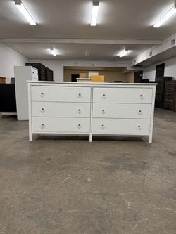 Nice White 6 Drawer Dresser