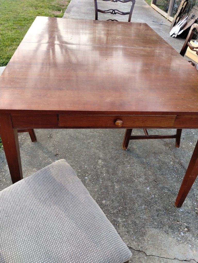 Wood Table With 4 Chairs 