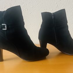   Ankle Boots Black Suede Tall Block Heel Women's size 8 winter casual outdoors 