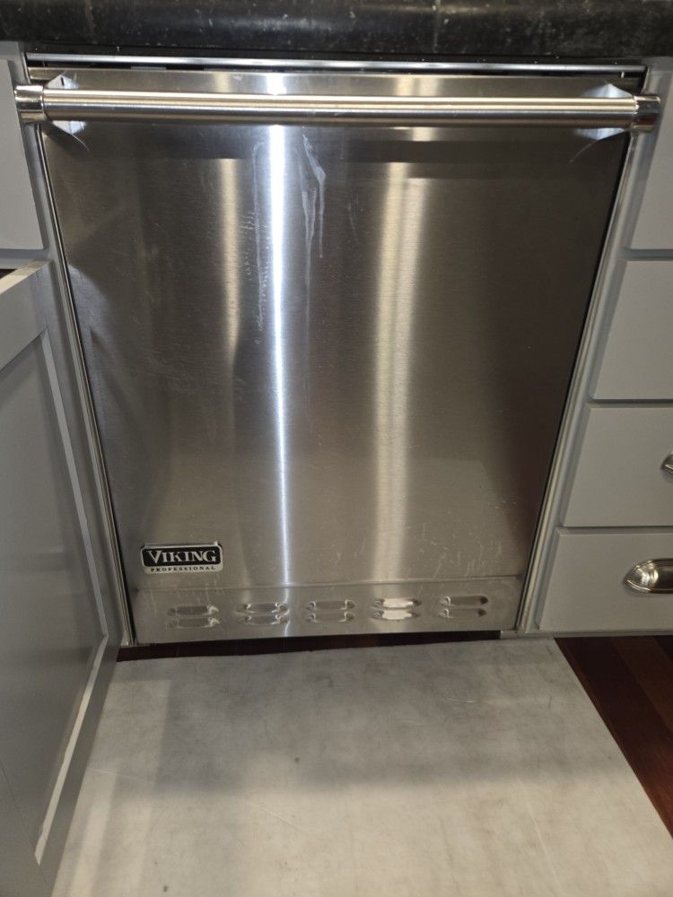 Viking Dishwasher