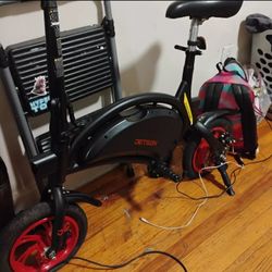 Jetson Bolt folding Electric Ride Bicycle - Black