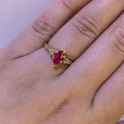 10K Yellow Gold Spinel Ring 