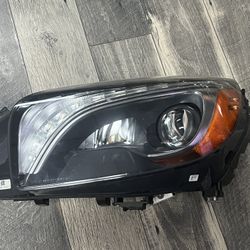 2013-2016 R231 SL63AMG MERCEDES BENZ LEFT DRIVER SIDE HEADLIGHT HID XENON IN GREAT WORKING CONDITIONS 