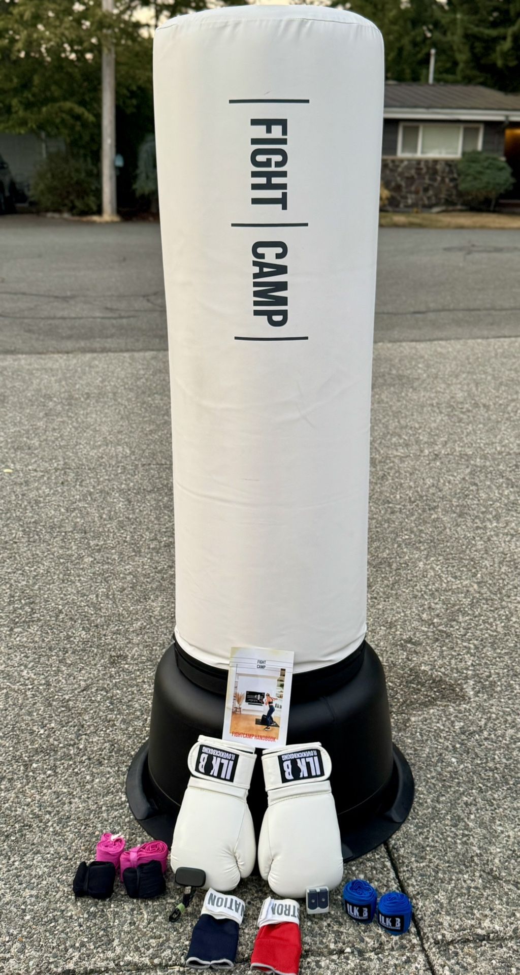 FIGHT CAMP HEAVY BAG PUNCH TRACKERS GLOVES WRAPS