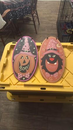 Halloween Signs