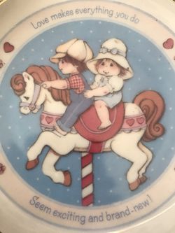 Ceramic children’s decorative plate