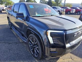 2025 GMC Sierra EV
