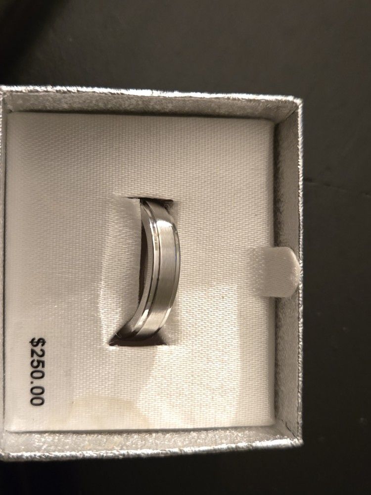 Men's Wedding Band 