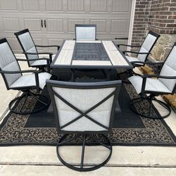 PATIO SET