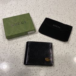 Gucci Wallet 