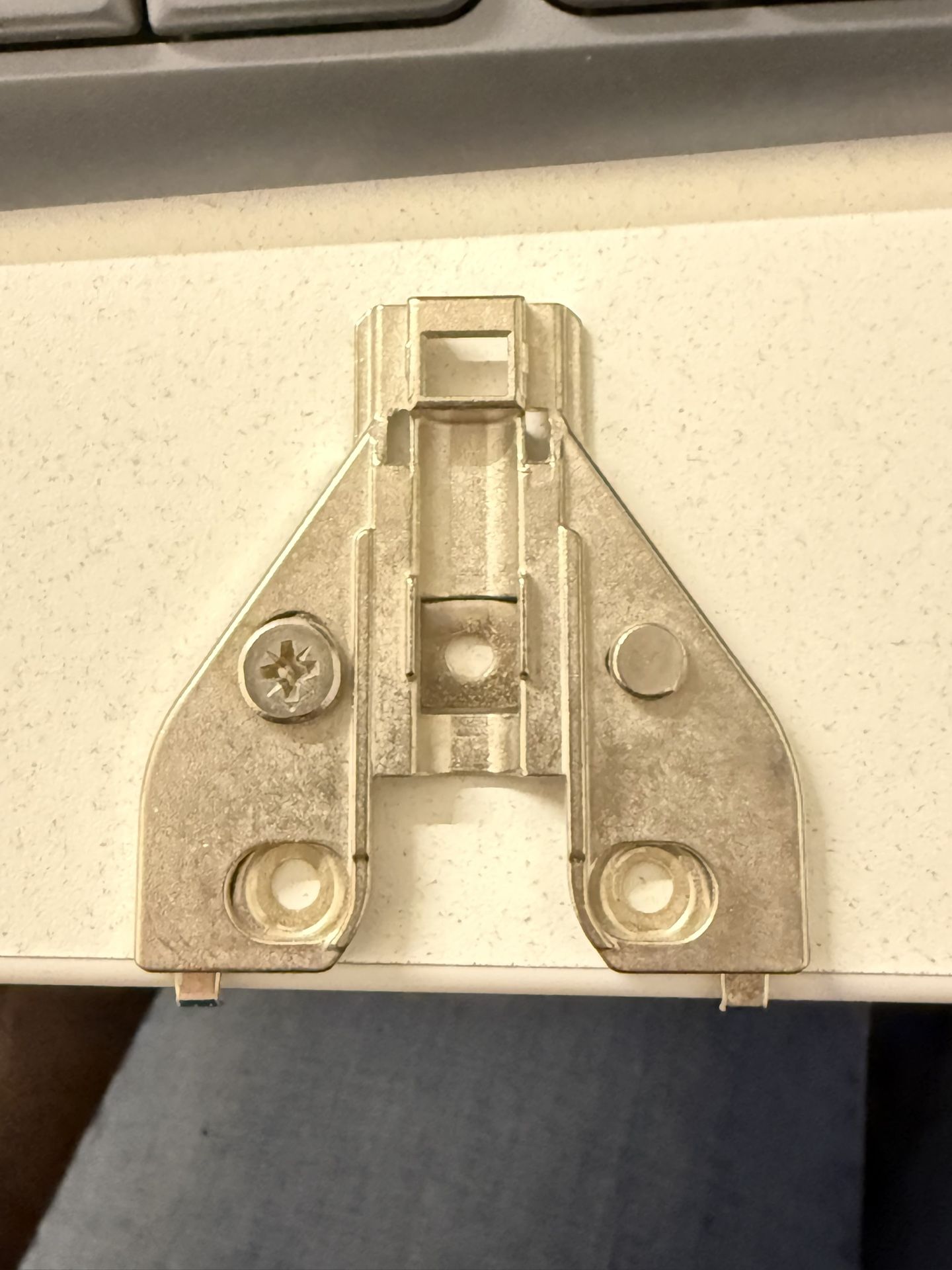 Mounting Plate, Face Frame, for Clip-On Hinges Height: 0, mounting: 5/8" Overlay