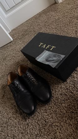 Taft Noah Black Oxford Brogues — Gently Used