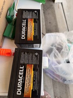 Batteries Duracell