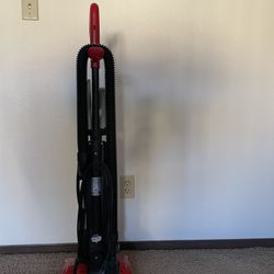 Dirt Devil Vacuum Cleaner 